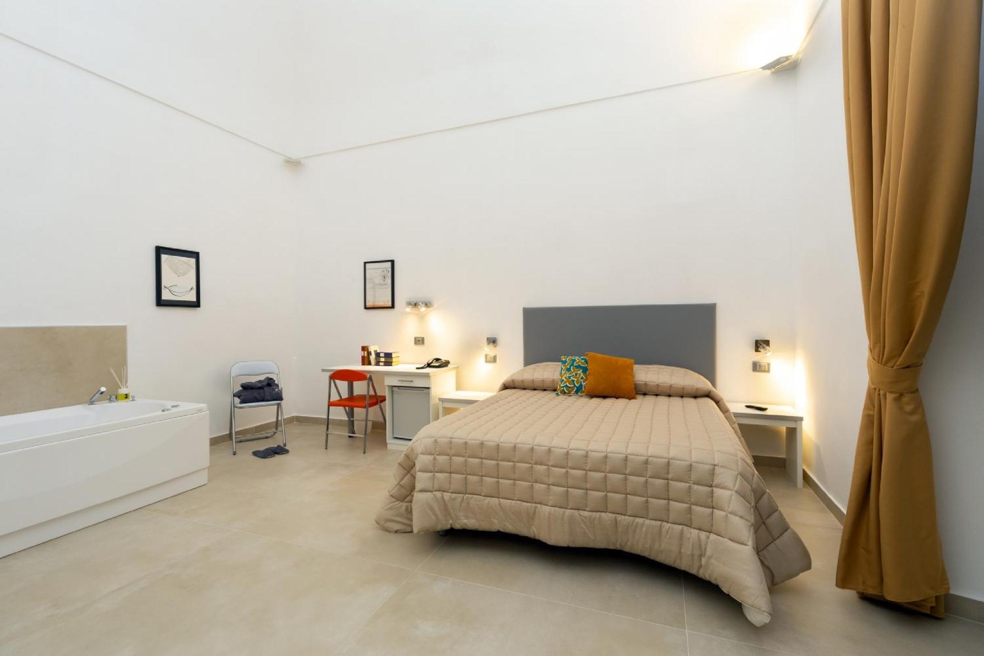 Il Tesoro Smart Suite & Spa نابولي المظهر الخارجي الصورة