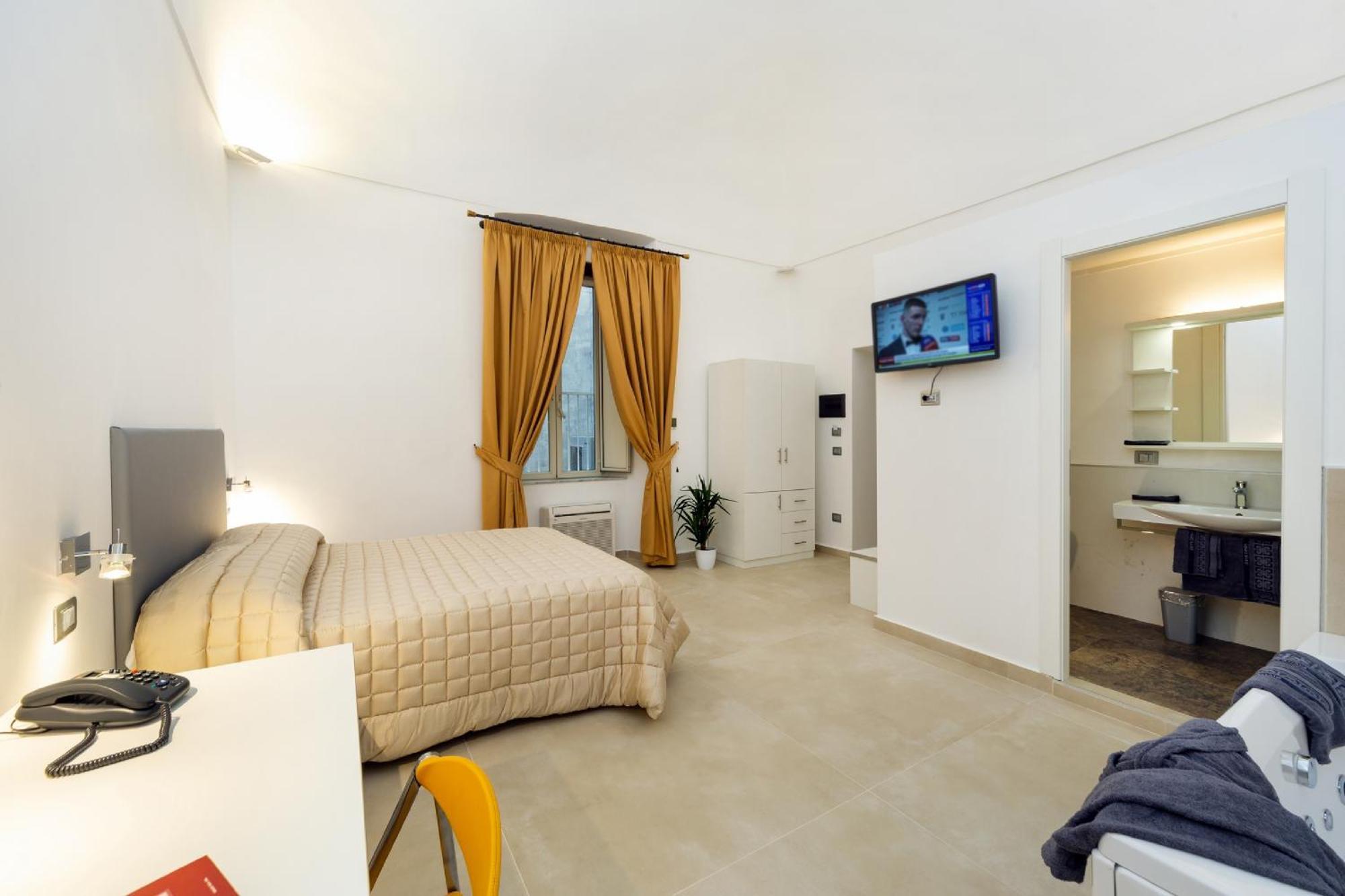 Il Tesoro Smart Suite & Spa نابولي المظهر الخارجي الصورة
